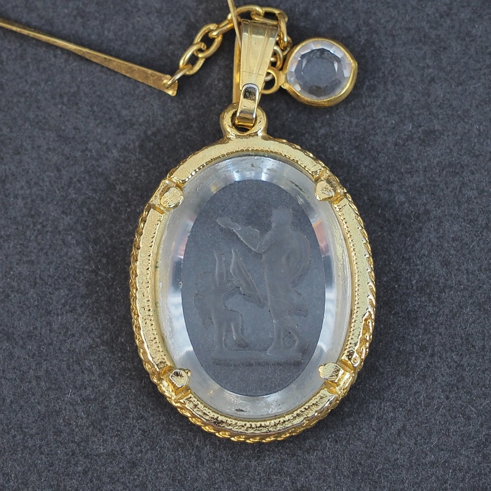 Goldette NY Necklace Triple Strand Clear Bezel Intaglio Pendant Gold Tone MCM - Picture 8 of 10